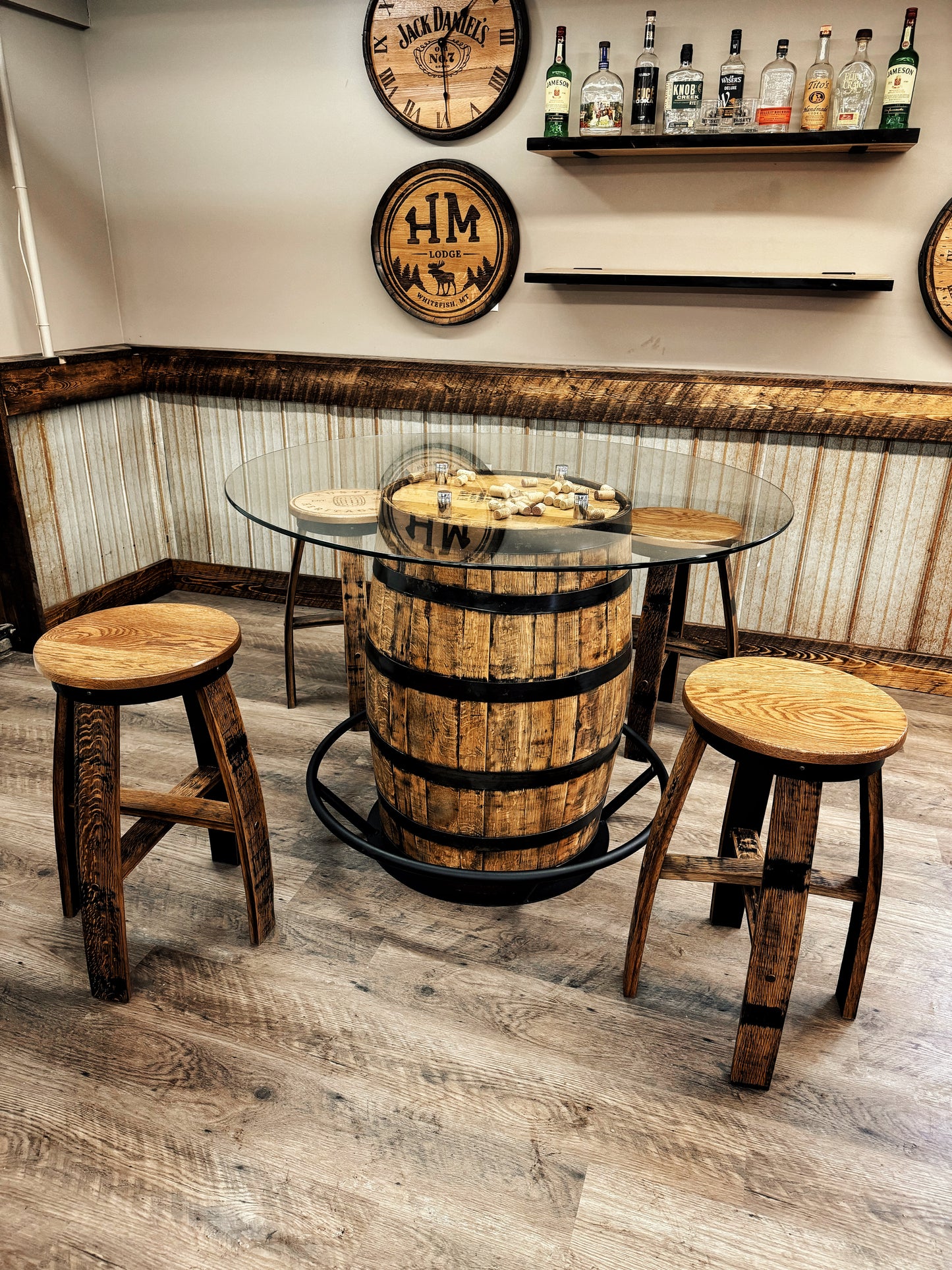 Bourbon Classic Pub Table Set